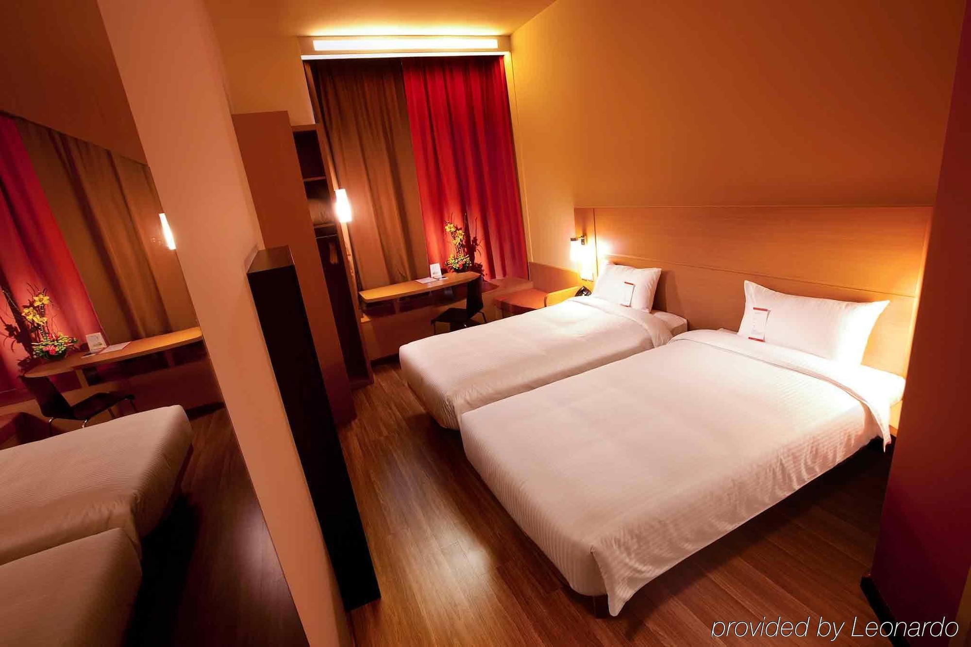 Ibis Novena Hotel Singapura