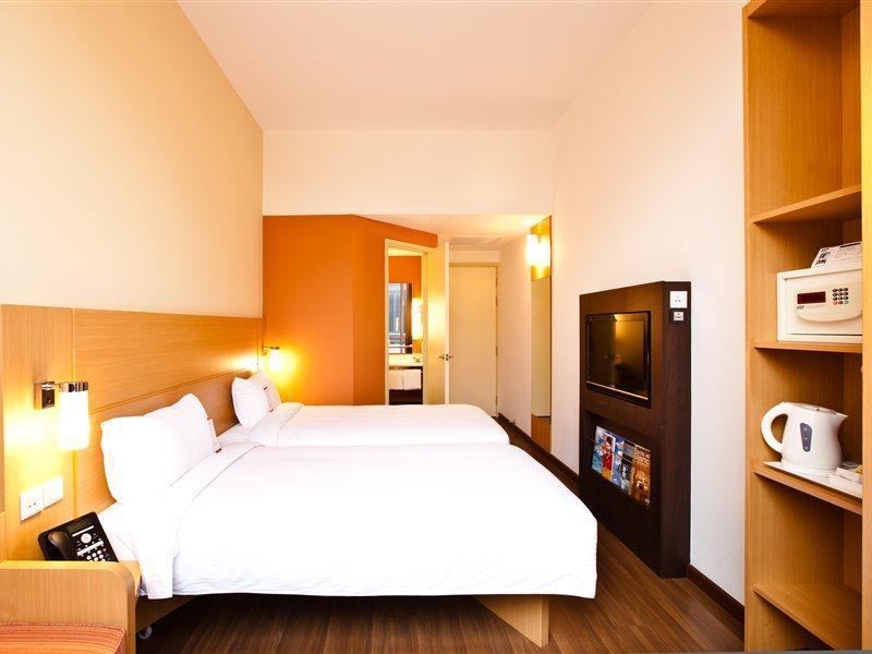 Ibis Novena Singapura