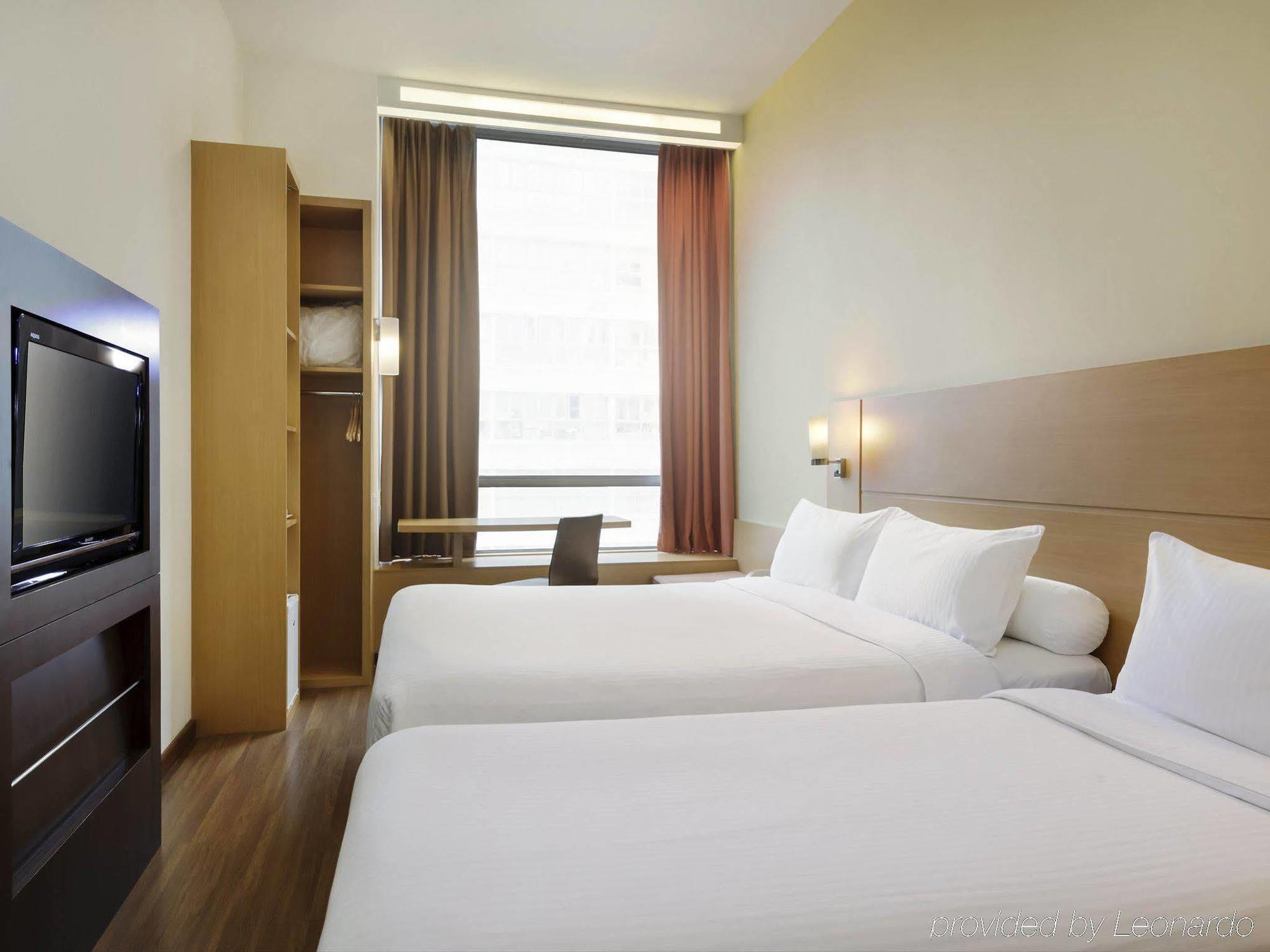 Ibis Novena Singapura